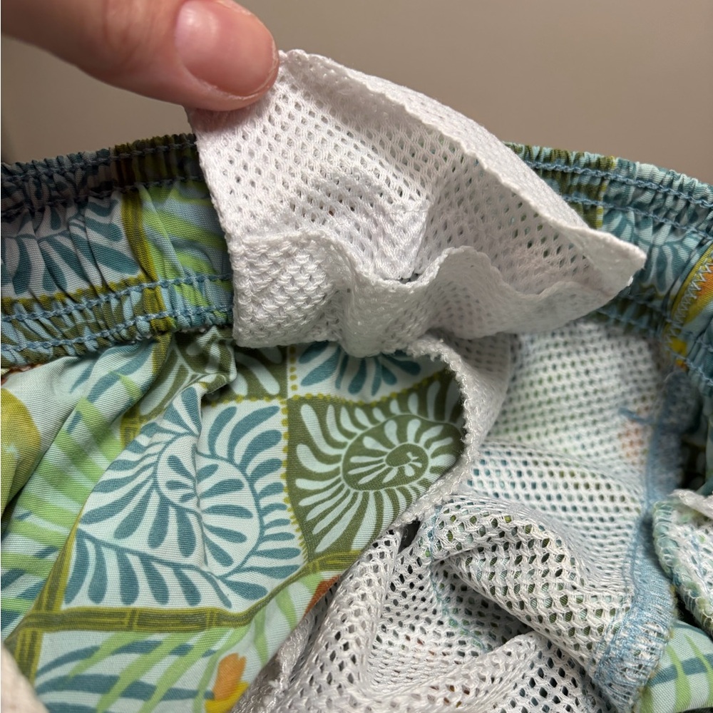 Tommy Bahama Hula Girl Swim Trunks S Blue Green Geometric Mesh Lined Nylon T9318 - Picture 9 of 15